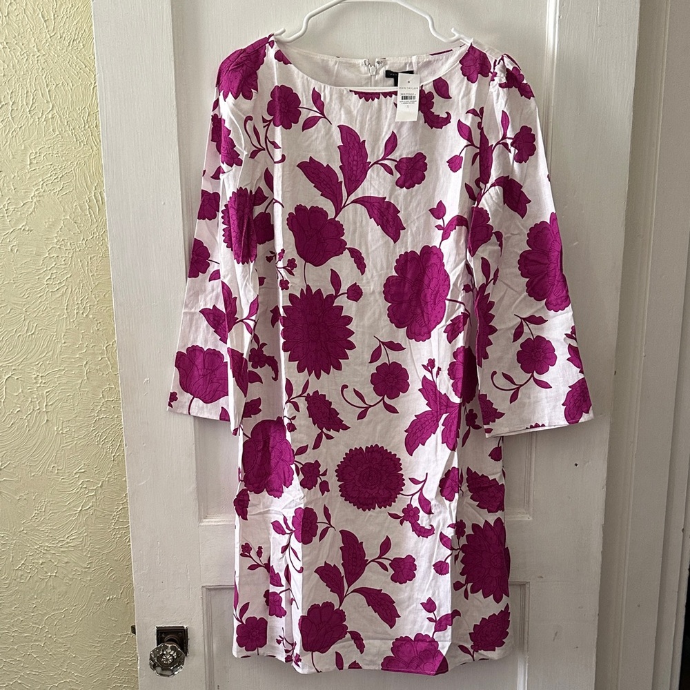 NWT Ann Taylor Linen Blend Long Sleeve Knee Length Floral Dress